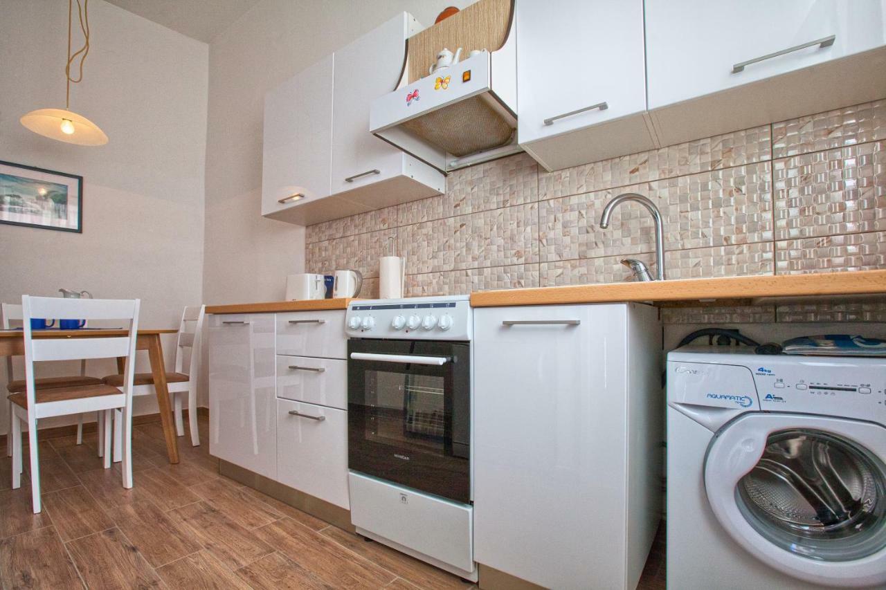 Apartment Rosy Pula Extérieur photo