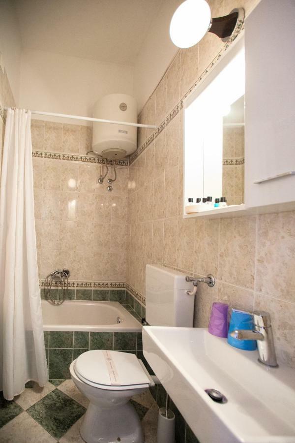 Apartment Rosy Pula Extérieur photo